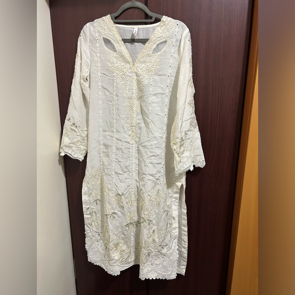 Ethnic Elegant Cream Embroidered Dress